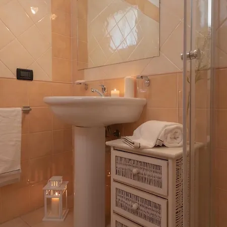 Isa-residence With Swimming-pool In Villasimius, With Air Conditioning And Private Outdoor Space Villasimius